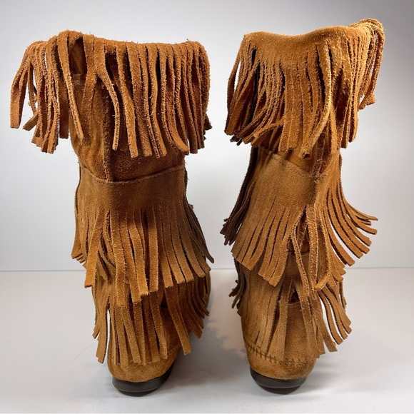 Minnetonka Brown 3-Layer Fringe Boots Size 10M - Picture 3 of 14